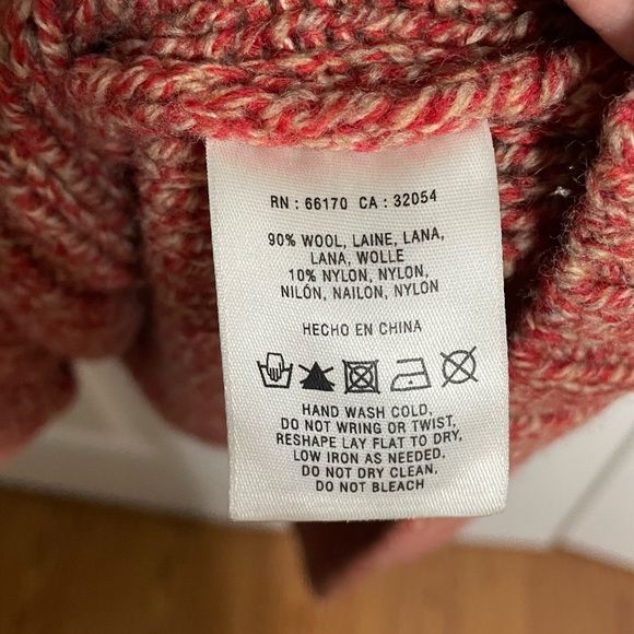 NWOT Far Away From Close Sweater/ Long Cardigan Size S - Picture 3 of 3